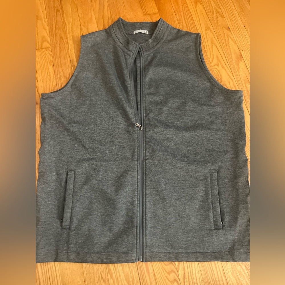 Tasc Motion Vest - Charcoal Heather